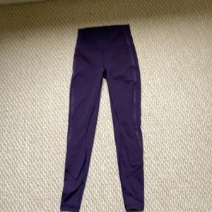 Lululemon pants size 4